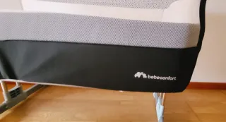 Berço Next to Me Bebe Confort calidoo com colchão