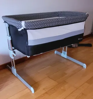 Berço Next to Me Bebe Confort calidoo com colchão