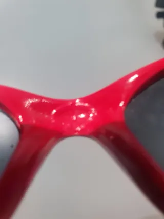 Gafas de sol Oakley estrechas niño rojas