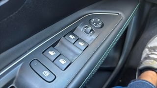 Peugeot 5008 PureTech 130 S&S Allure Pack EAT8 96 kW (130 CV)