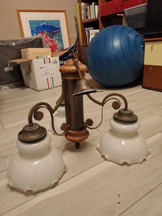 Lampadario in ottone e ceramica