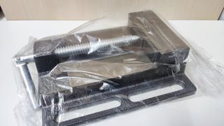 Tornillo de banco 100 mm para taladro