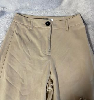Pantalones beige