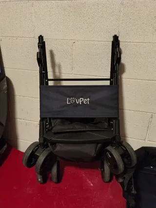 Passeggino per cani LovPet 20 kg