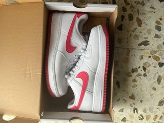 Precio negociable Nike Air Force 1 Caja Gris