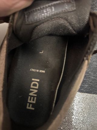 Scarpe Fendi con banda monogram