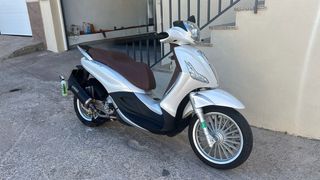 Piaggio Beverly 300