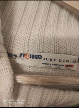 Maglione lana collo alto caldo