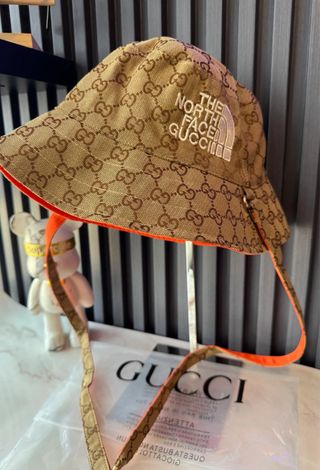 Berretto Gucci The North Face Beige Arancione