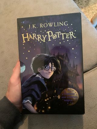 Vendo los primeros cuatro libros de harry potter