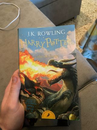 Vendo los primeros cuatro libros de harry potter