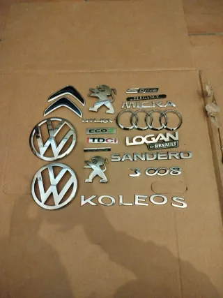 Lote anagramas coches: VW, Audi, Peugeot, Renault,