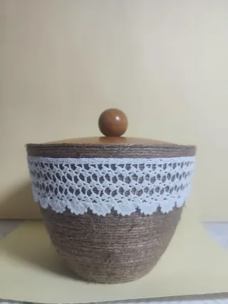 Biscottiera pizzo antico salentino