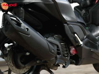 YAMAHA X-MAX 125