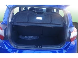 Hyundai i10 1.0 Essence 49 kW (67 CV)