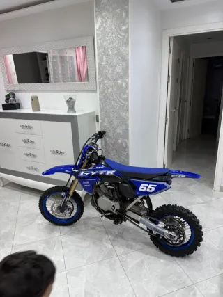 Yamaha YZ65 Cross