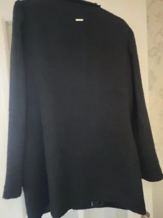 Abrigo Pedro del Hierro Negro