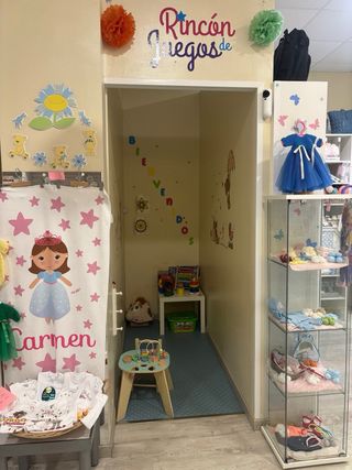 SE TRASPASA TIENDA DE BEBÉS EN CÁDIZ