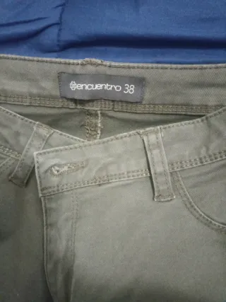 Pantalón vaquero mujer verde oliva