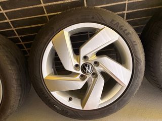 Llantas con gomas para VW Golf 8 “ORIGINALES”