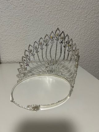 Corona Tiara Brillante Plateada
