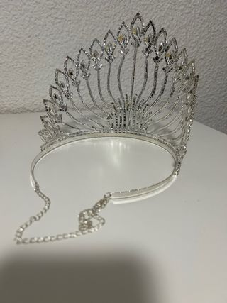 Corona Tiara Brillante Plateada