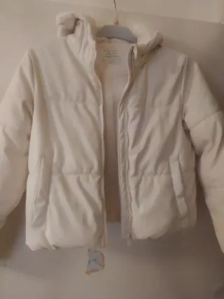 Abrigo acolchado niña beige