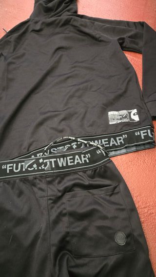 Conjunto deportivo Bershka Ready to Wear Talla S