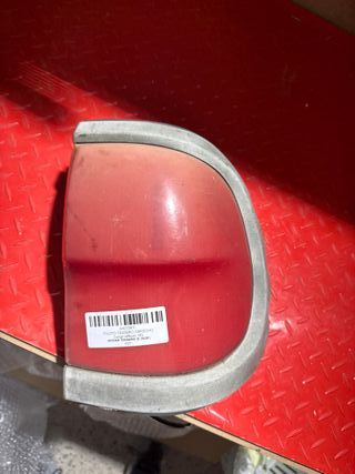 Piloto trasero derecho Nissan Terrano