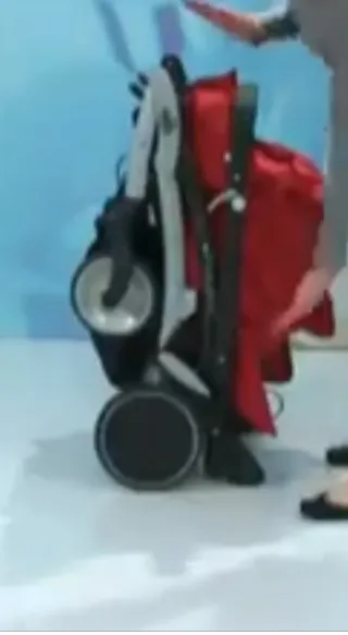 Passeggino CAM Pulsar Twin Rosso