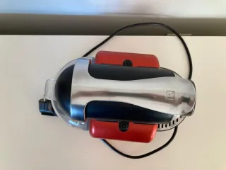 Cafetera Nespresso Roja y Negra NO FUNCIONA