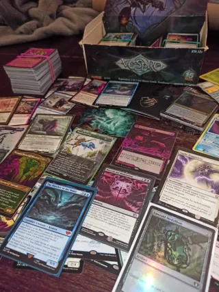 Lotto carte Magic MTG + Pokemon omaggio