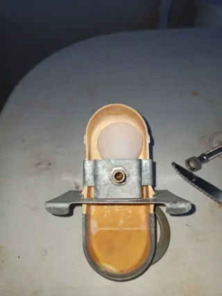 Comederos  y bebederos para conejos