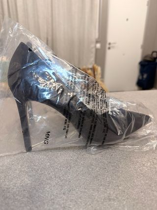 Zapatos de tacón negros