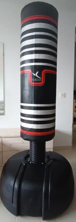 Saco de boxeo de pie Decathlon