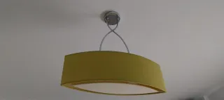 Lámpara de techo verde tela y metal