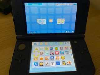 Nintendo 3DS XL Blu con Caricatore e Custodia