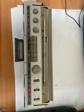 Radiocasete Panasonic RX-4930L Antiguo