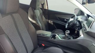 Peugeot 3008 PureTech 130 S&S Allure 96 kW (130 CV)