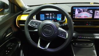 Jeep Avenger BEV Summit 115 kW (156 CV)