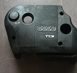Tapa motor Audi A4 Ranchera 1.9 TDI