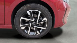 Opel Corsa 1.2 T XHL GS 74 kW (100 CV)