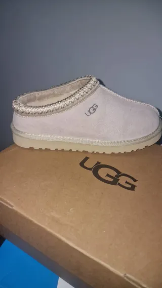 Zuecos UGg Beige