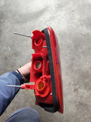 Faro Trasero Izquierdo Toyota Rav4 3 Puertas