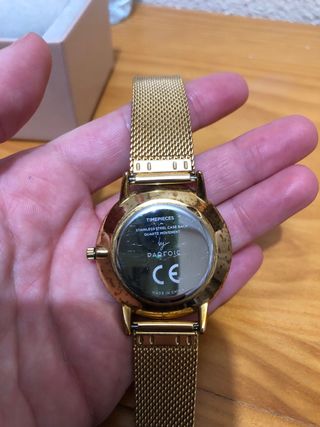 Reloj Daniel Wellington Dorado y Blanco