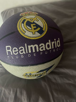 Balón Baloncesto Real Madrid CF Morado