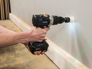 Taladro Atornillador 18V GMC + Batería 4Ah