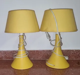 2 Lampade da Tavolo Gialle