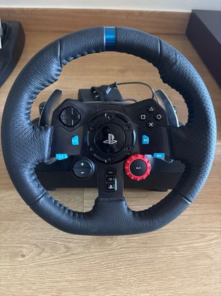 Volante, Pedales y Cambio Logitech PS5/PC/PS4