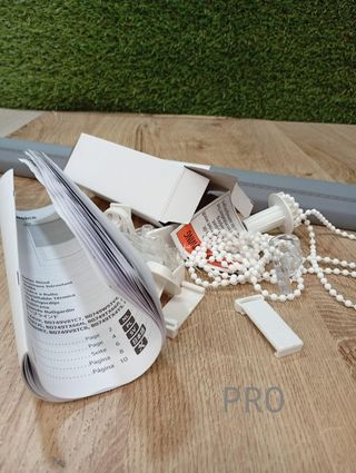 Tende termiche oscuranti avvolgibili - 56 x 150 cm - Amazon Basics